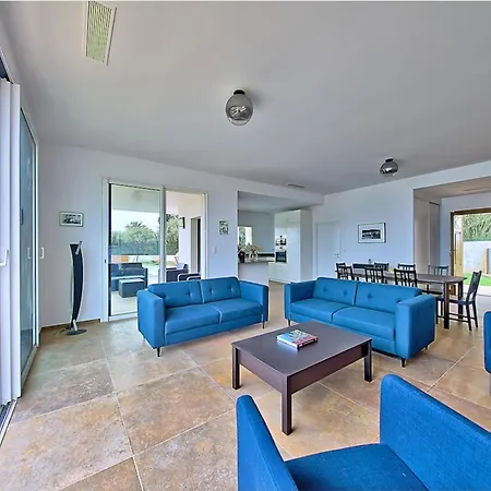 Holiday home Casa Angelina - Piscine Chauffee Vue Ajaccio (Corsica)